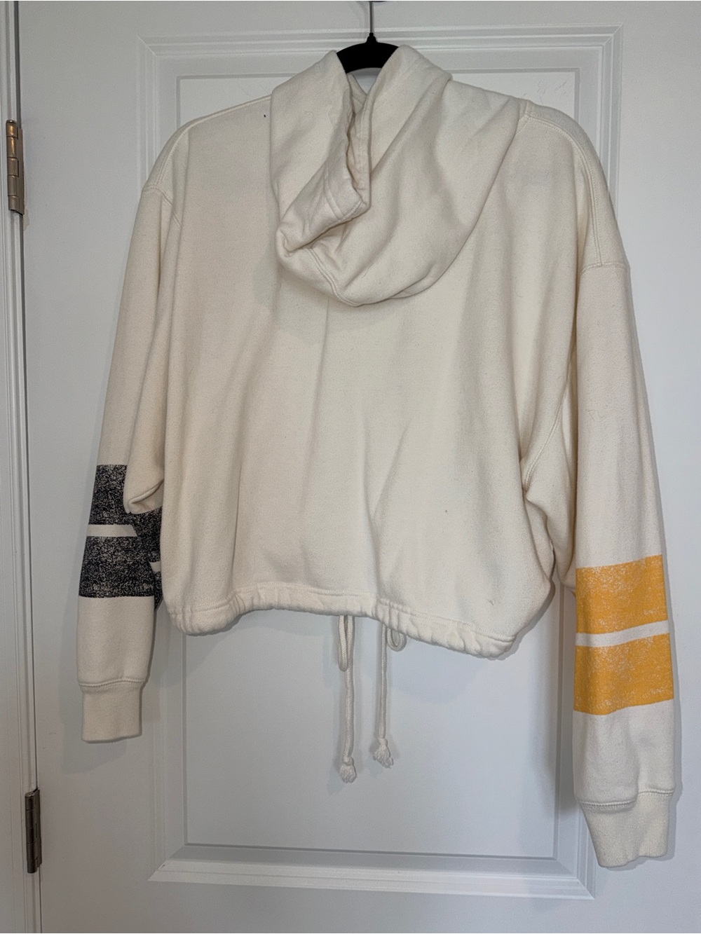 47 White Steelers Crewneck Sweater with Yellow and Black Accents, Size L - Picture 5 of 8